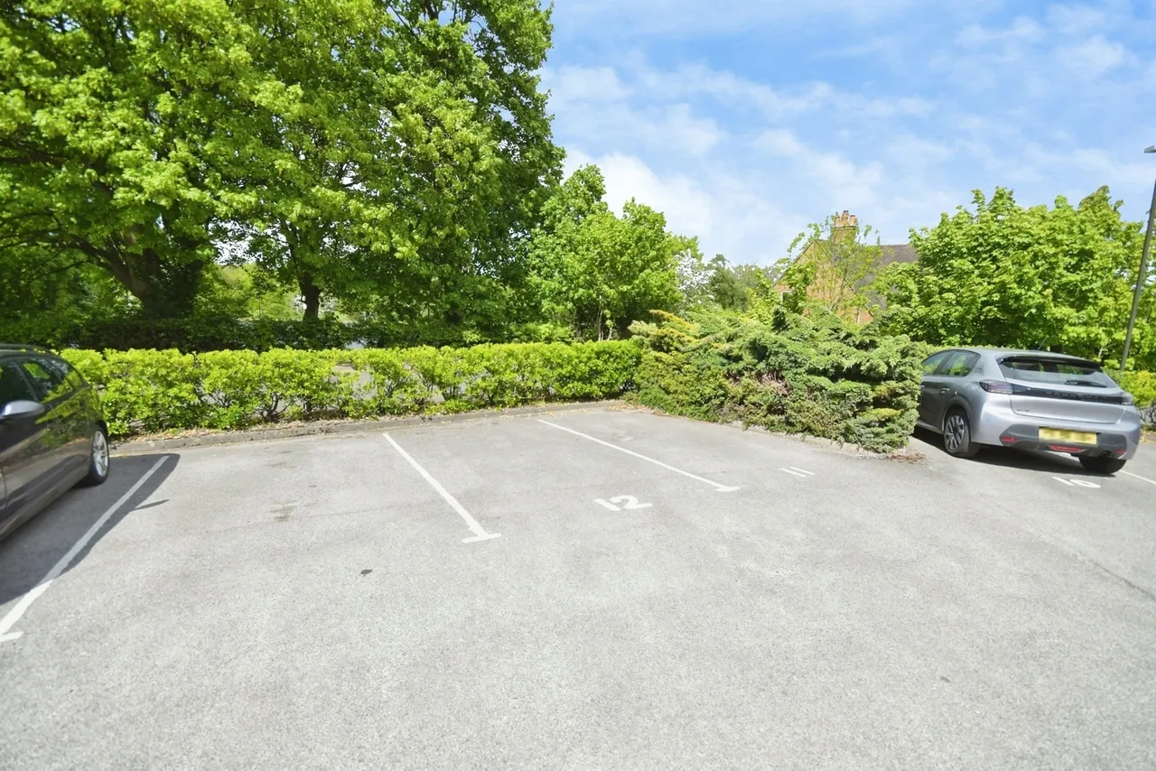 Lindisfarne Court, Chesterfield, Derbyshire, S40, photo 14