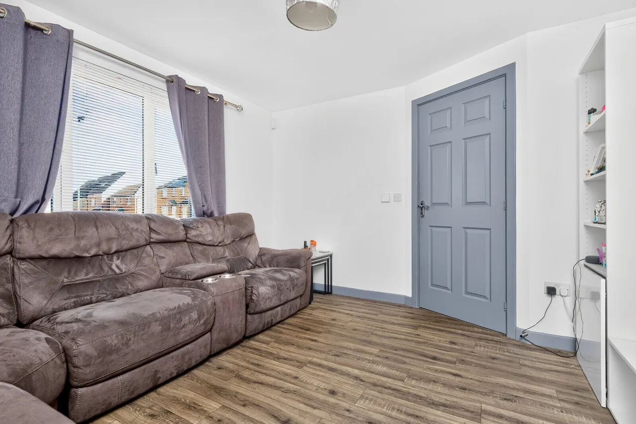 Patterton Range Drive, Glasgow, G53, photo 4