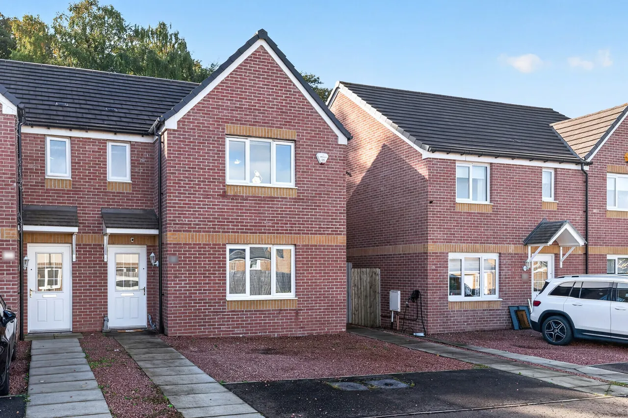 3 bed house for sale, Patterton Range Drive, Glasgow, G53