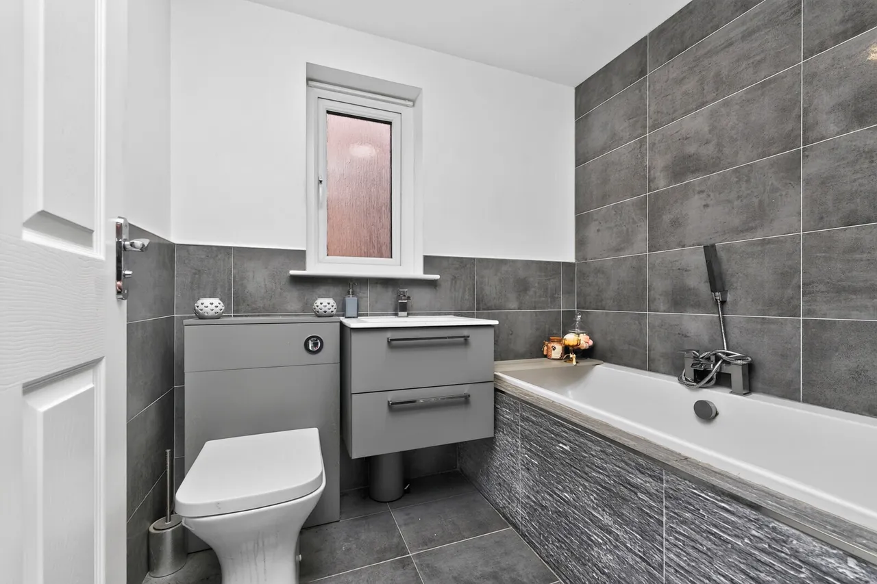 Patterton Range Drive, Glasgow, G53, photo 15