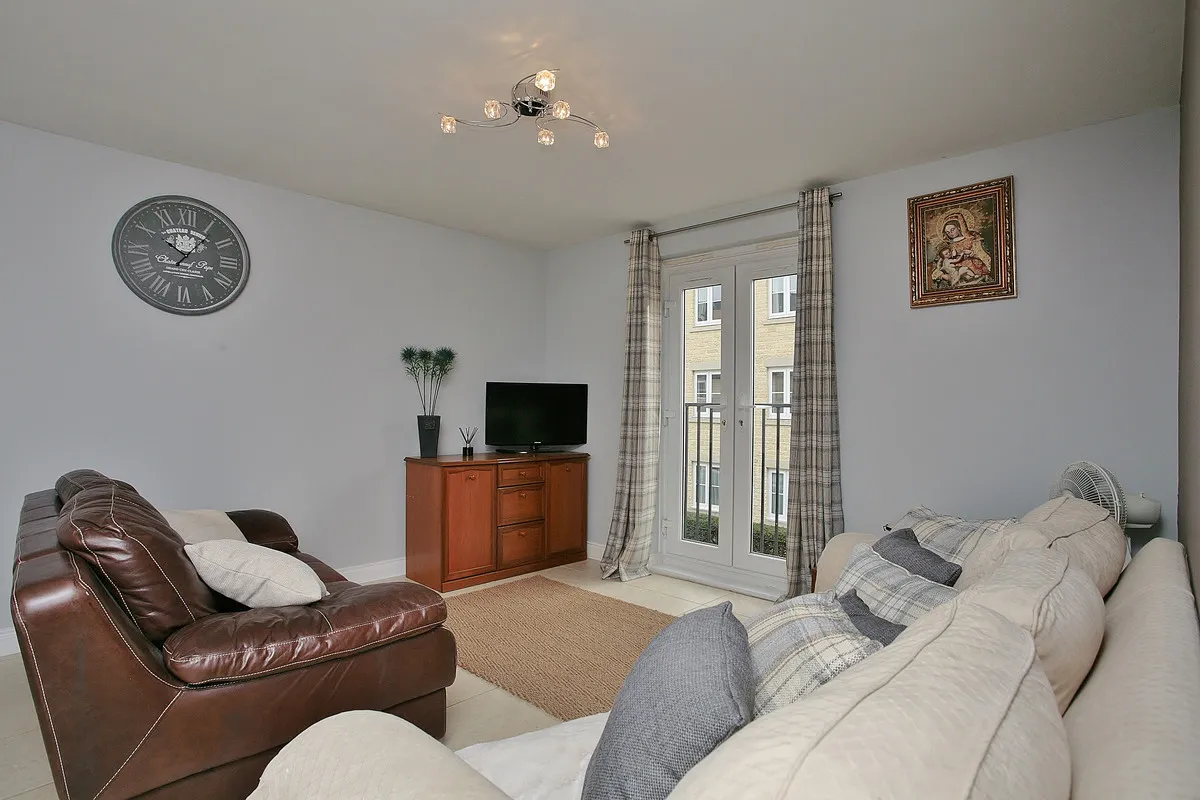 Priory Mill Lane, Witney, photo 6