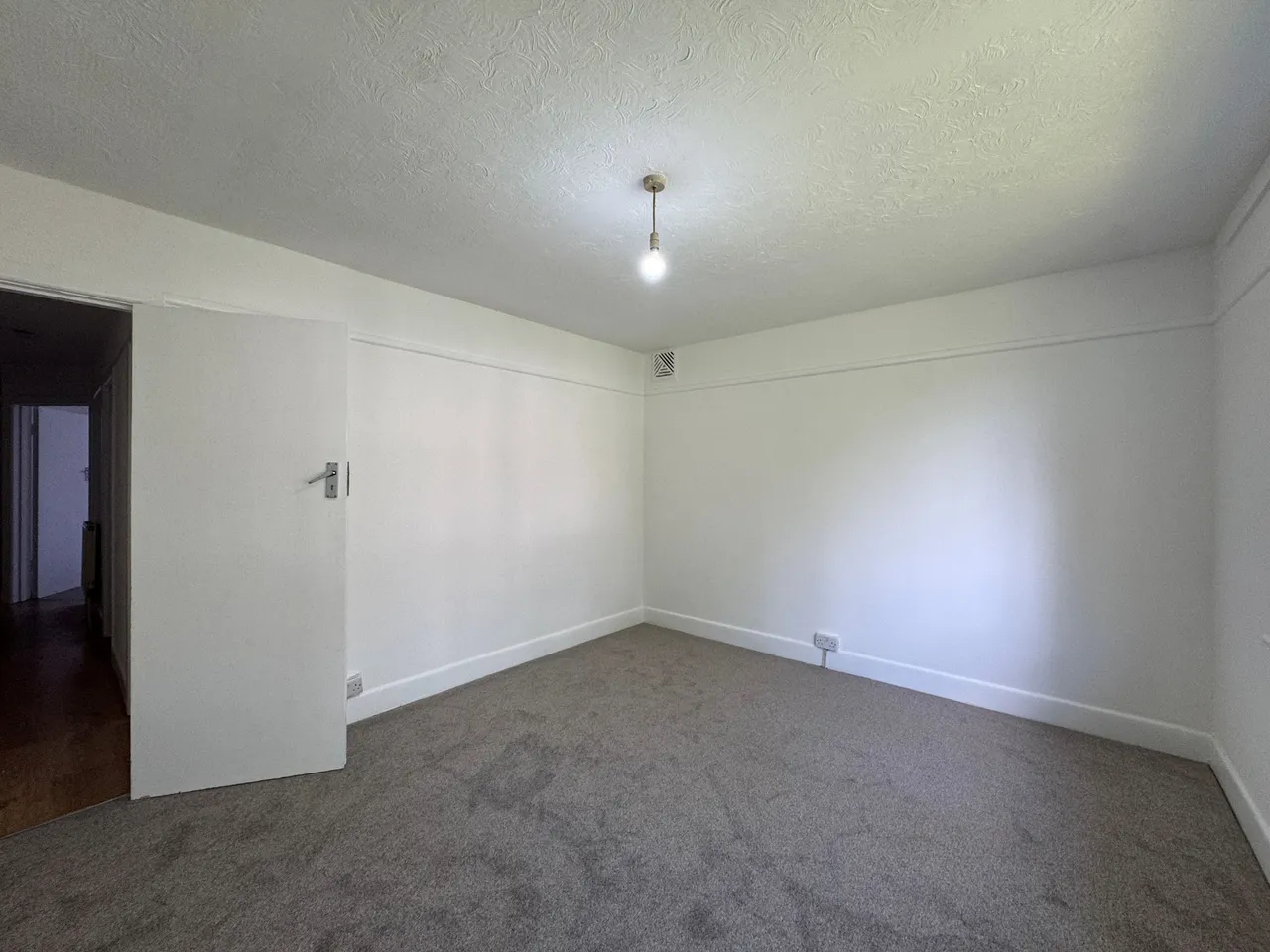Poole Road, BH12, photo 6