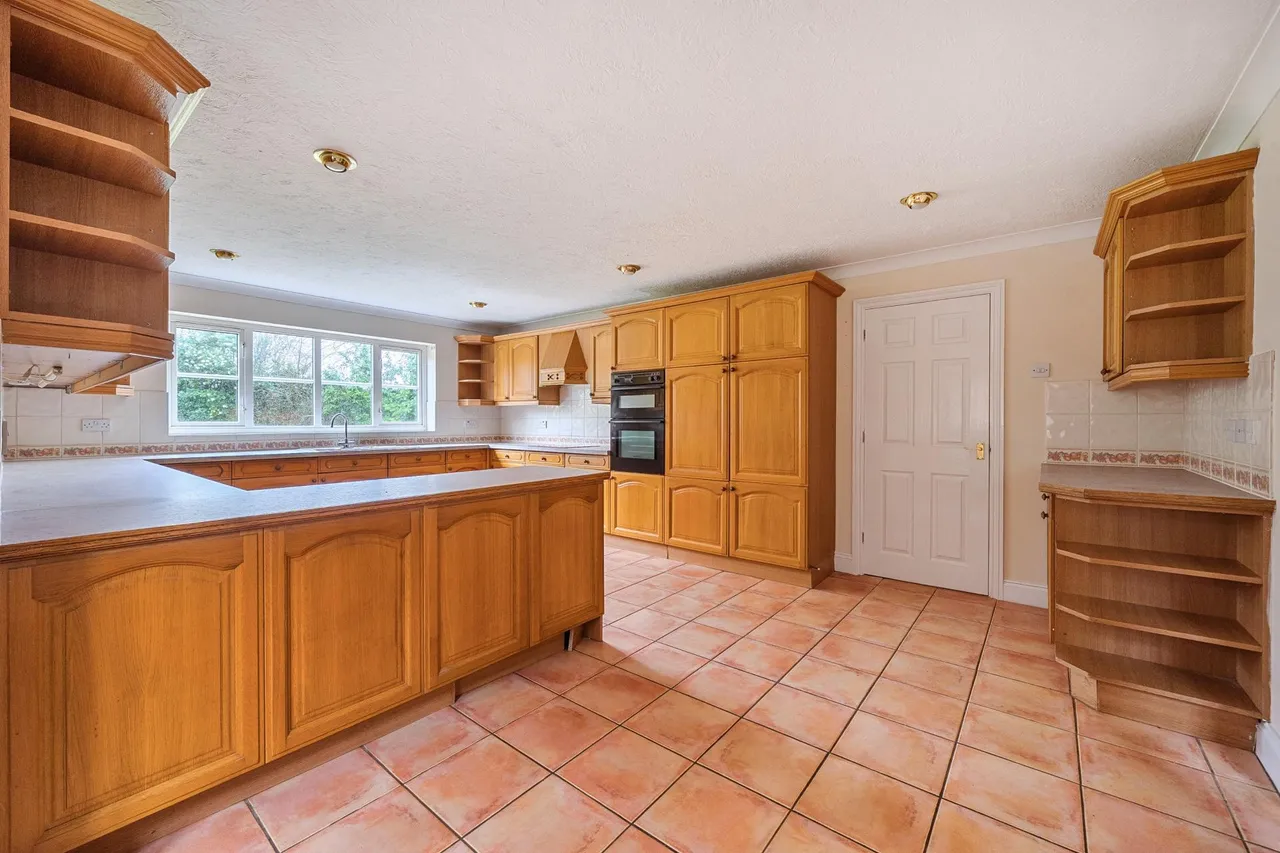 The Limes, Basingstoke, RG22, photo 11