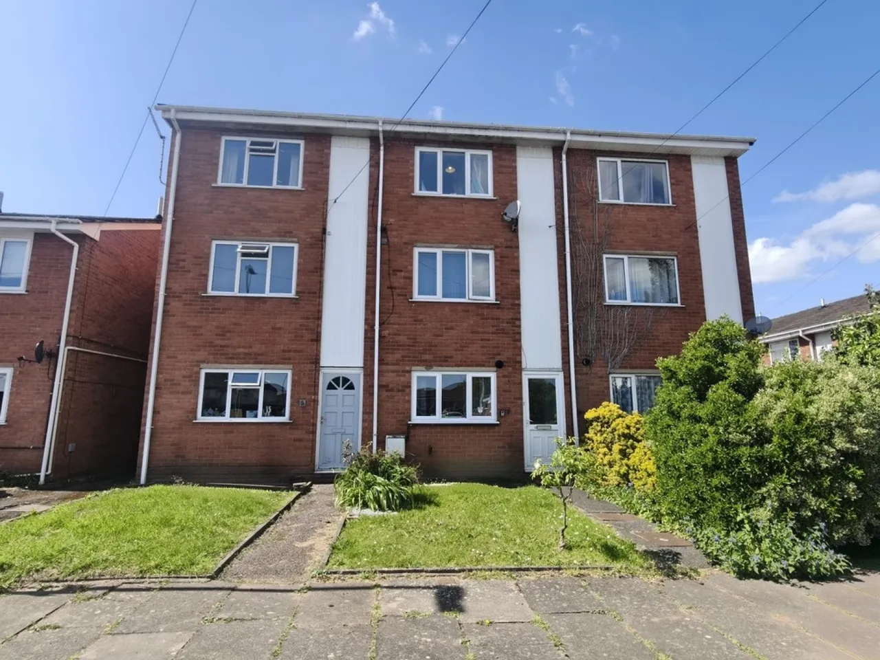 Trelawney Close, Worcester, photo 2
