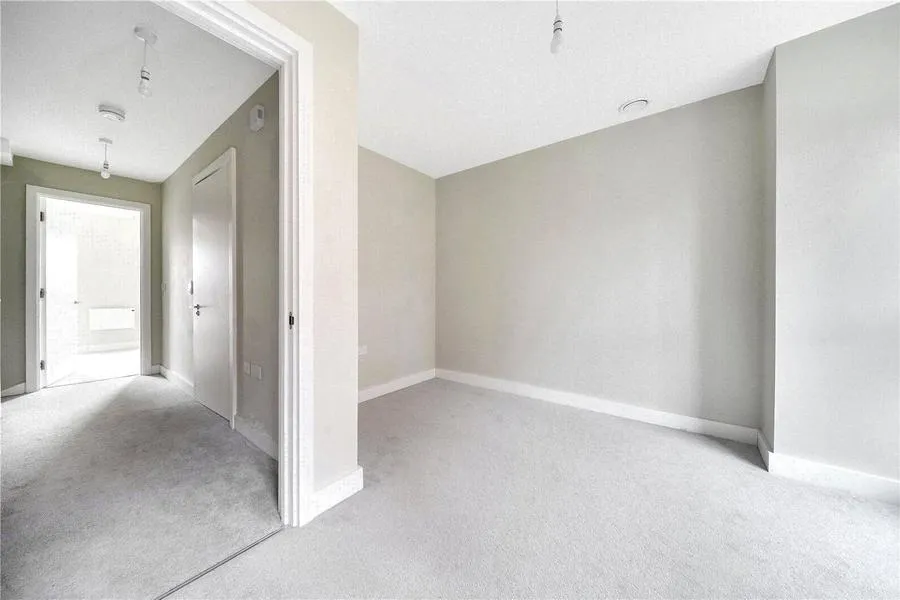 Echo Walk, Newbury, RG14, photo 4