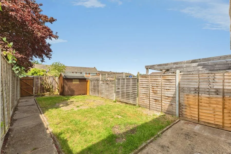 Reynards Close, Winnersh, RG41, photo 13