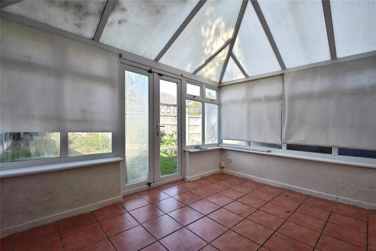 Burdetts Road, Dagenham, RM9, photo 4