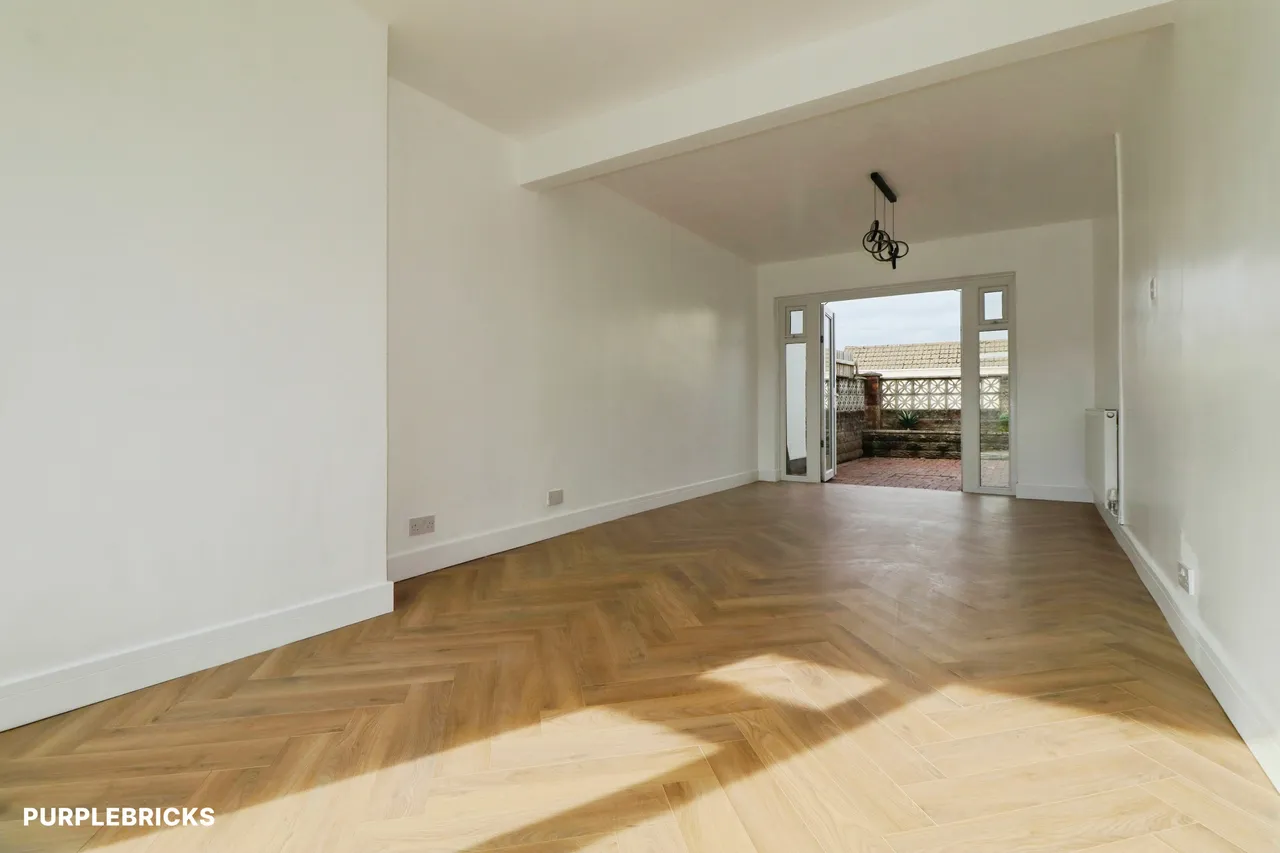 Penmaen Walk, Cardiff, CF5, photo 3