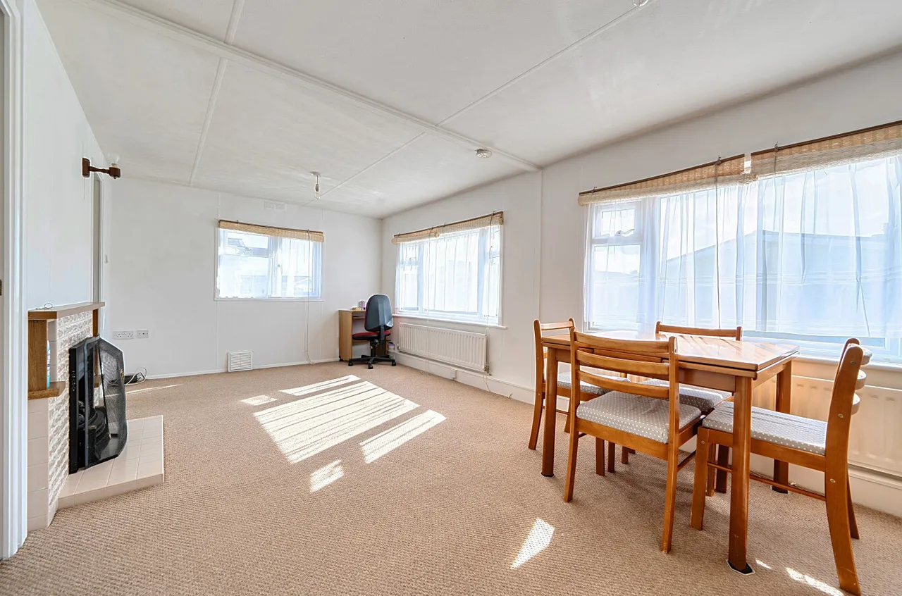 Willowbrook Park, Lancing, BN15, photo 10