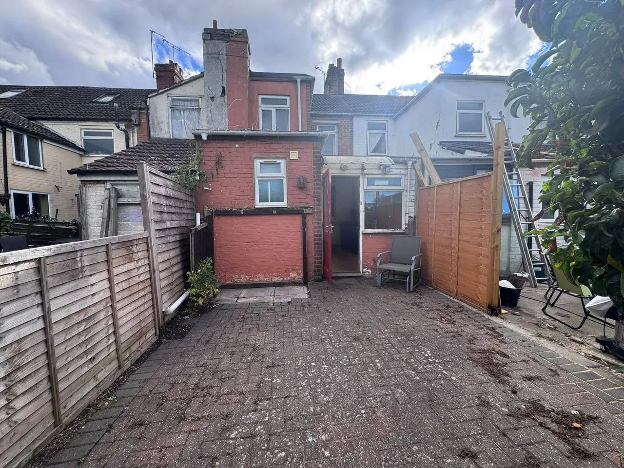 Bicester Road, Aylesbury, HP19, photo 8