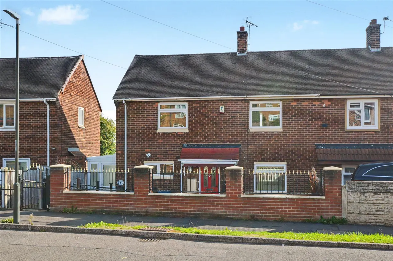 Wood Avenue, Sandiacre, NG10, photo 2