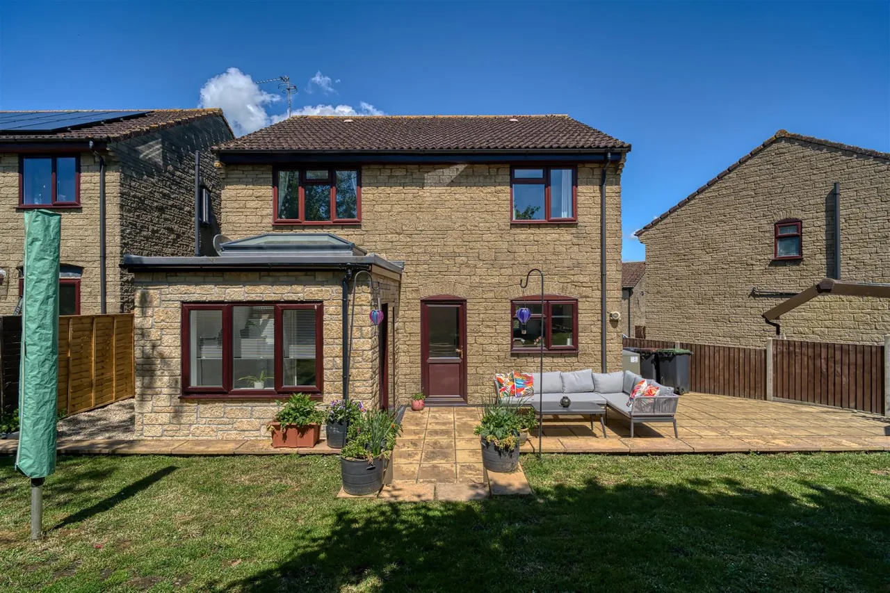 Robinson Heights, Stalbridge, photo 2