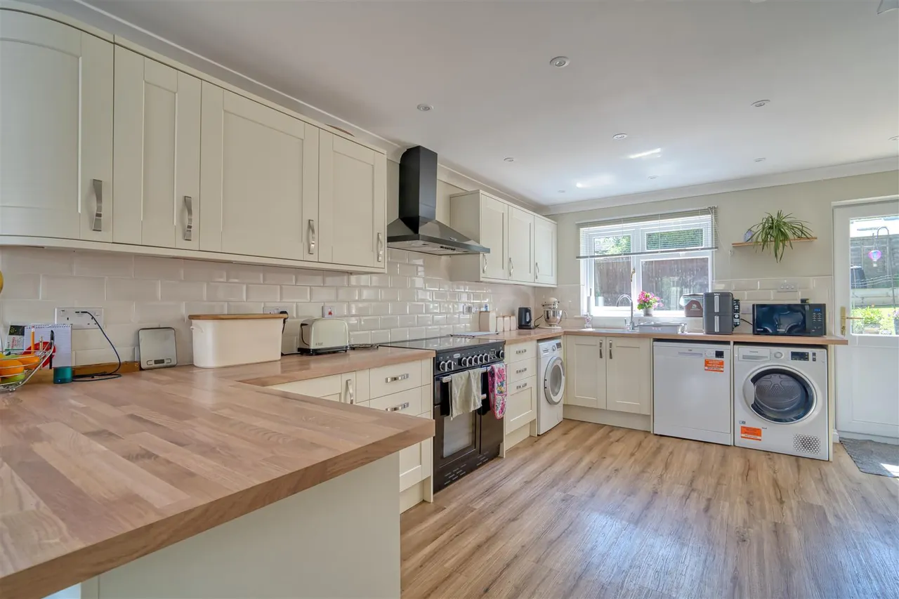 Robinson Heights, Stalbridge, photo 6
