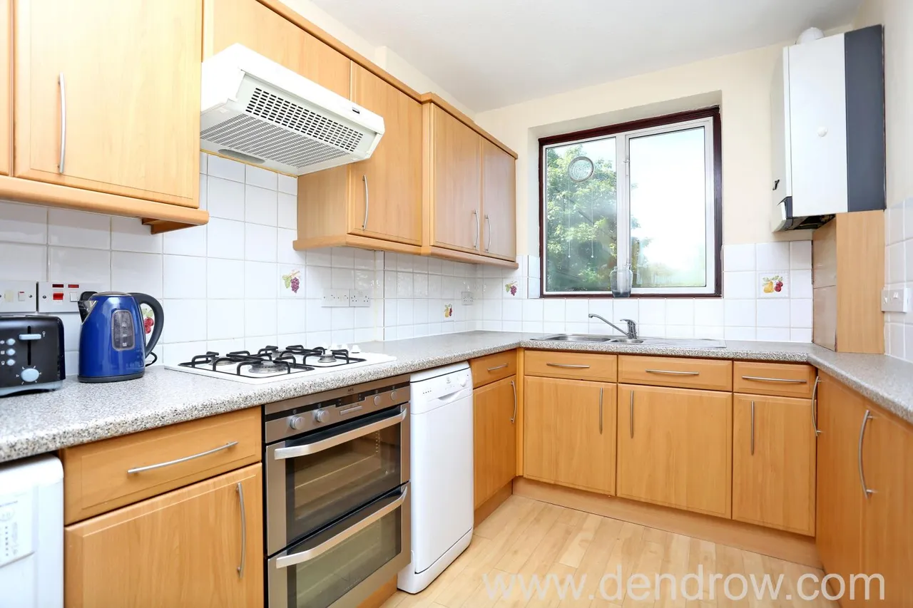 Amherst Road, London, W13 8NF, photo 2
