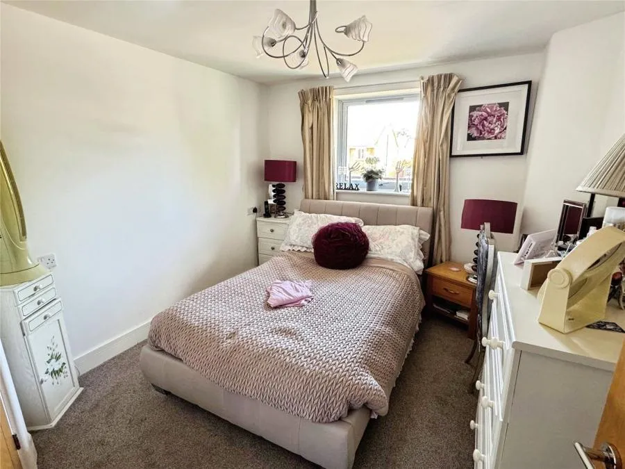 Carnarvon Road, Clacton-on-Sea, CO15, photo 5