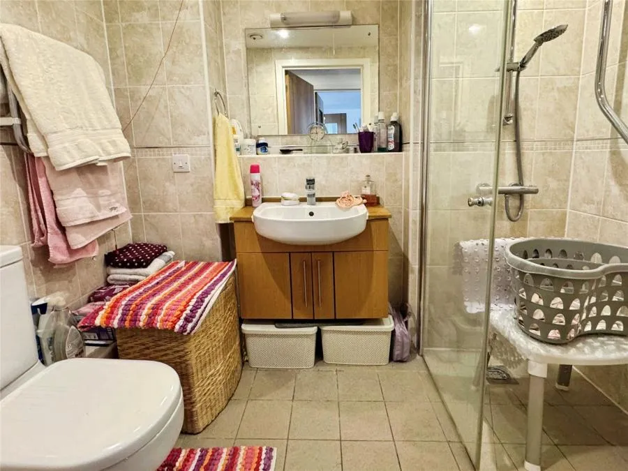 Carnarvon Road, Clacton-on-Sea, CO15, photo 6