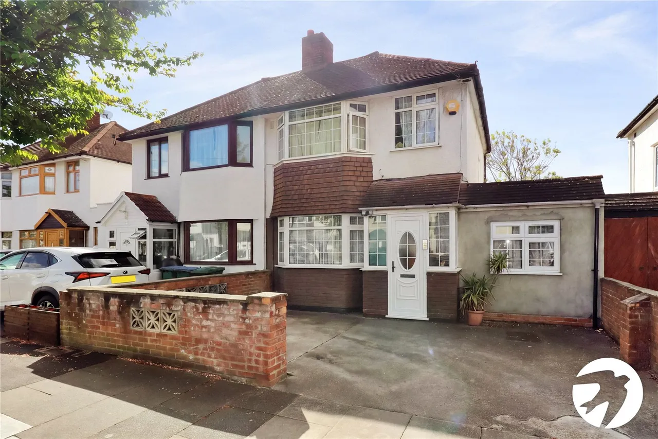 4 bed house for sale, Bracondale Road, Abbey Wood, SE2