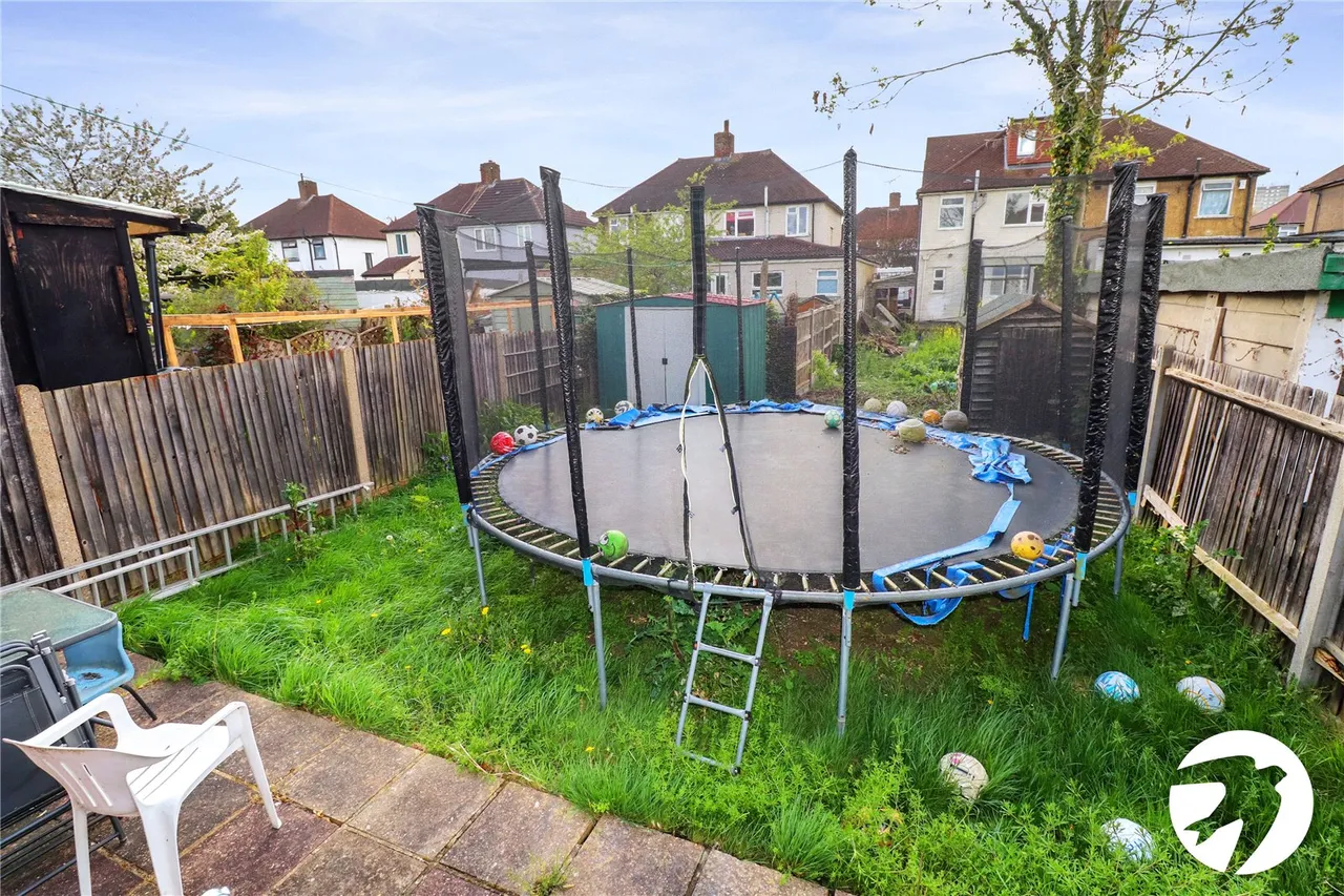 Bracondale Road, Abbey Wood, SE2, photo 15