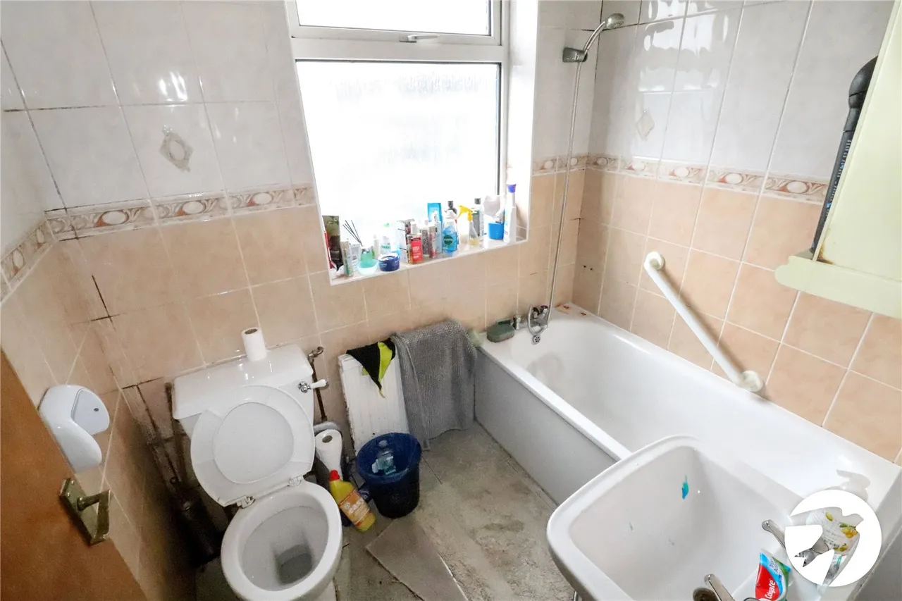 Bracondale Road, Abbey Wood, SE2, photo 8