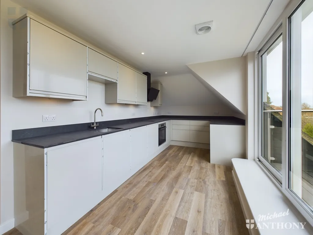 , 68 Wendover Road, Aylesbury, HP21 9LW, photo 4
