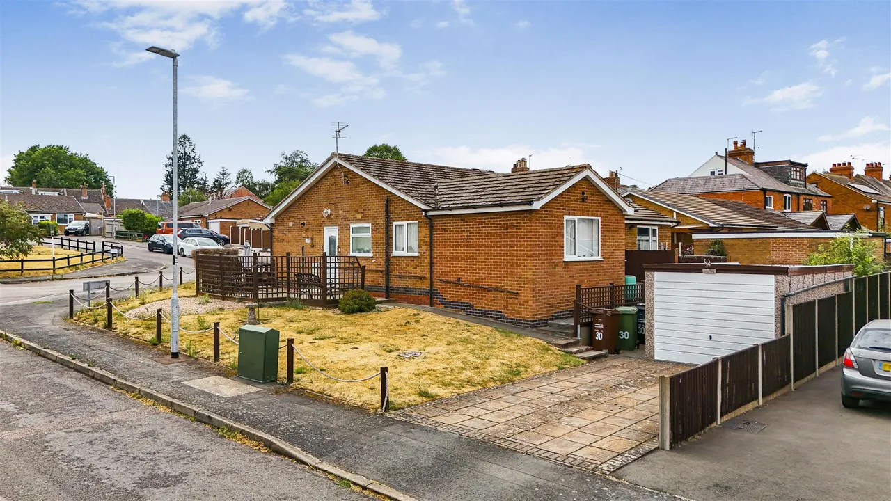 Gladstone Street, Hathern, photo 8