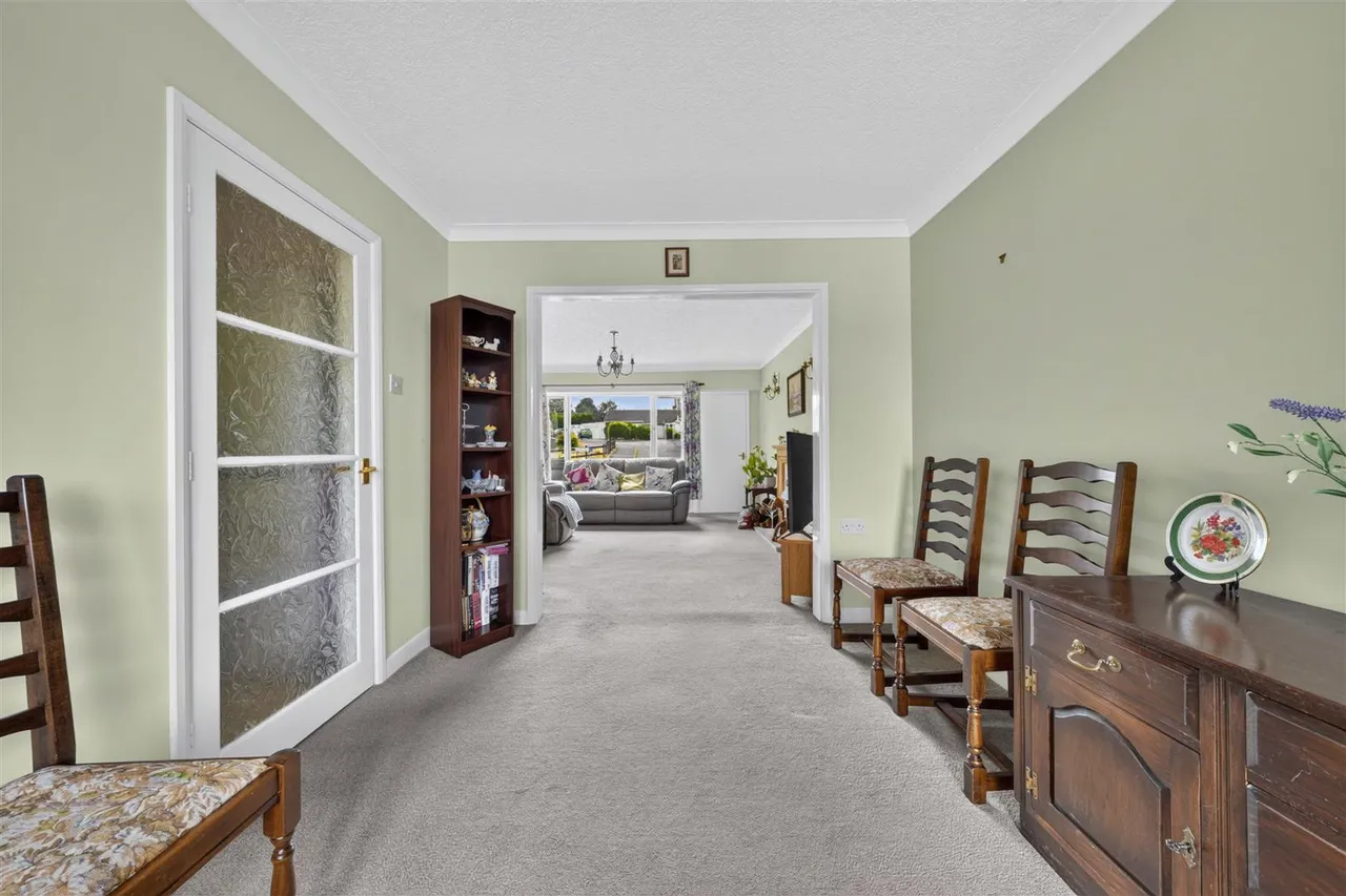 Gladstone Street, Hathern, photo 5