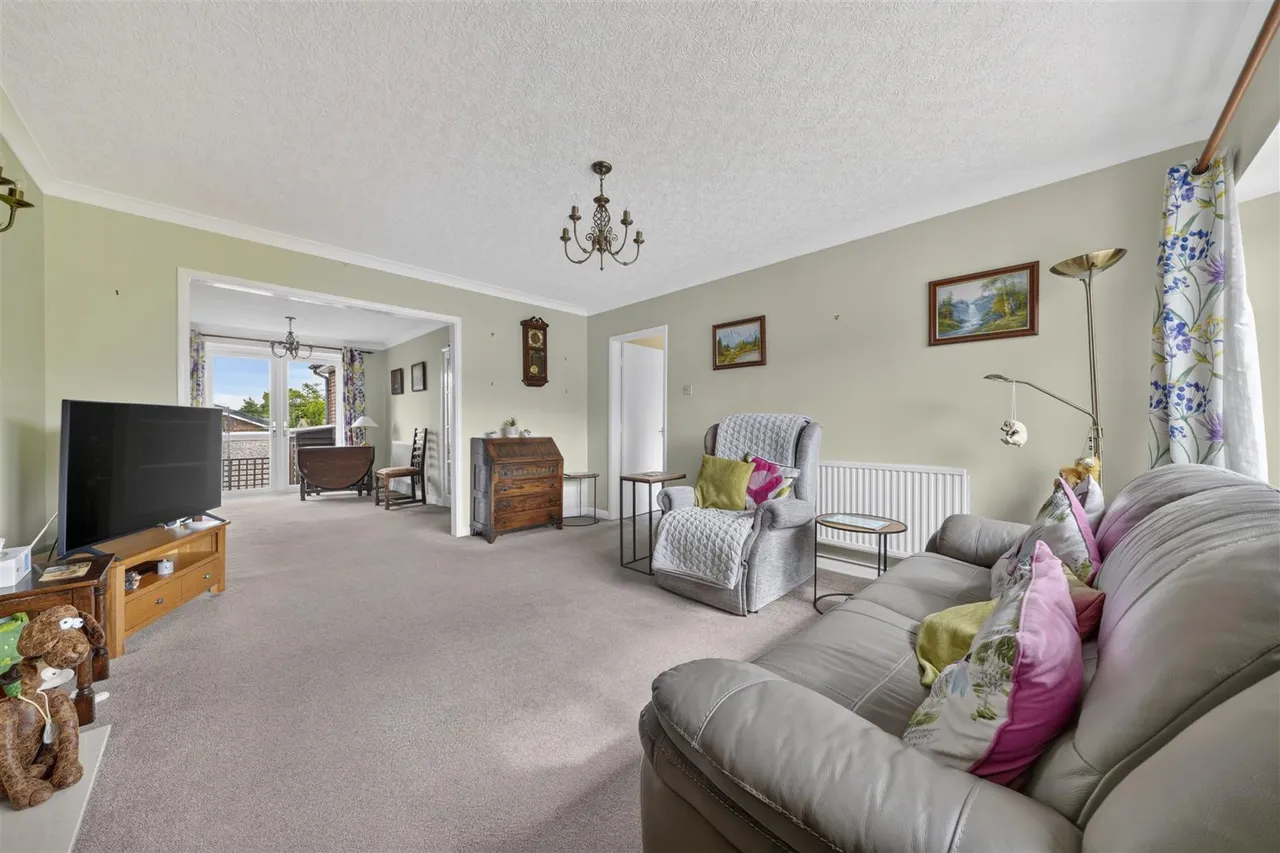 Gladstone Street, Hathern, photo 2