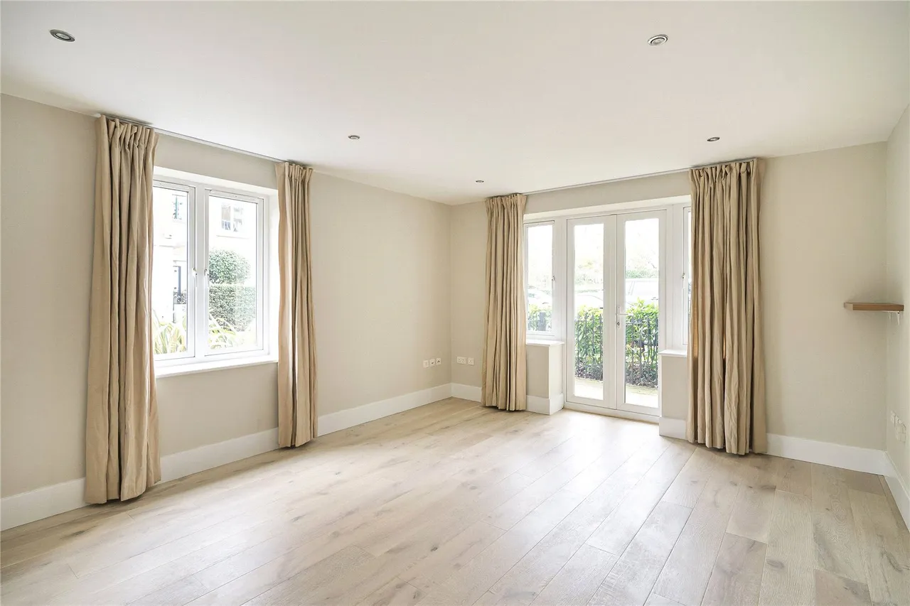 Strand Drive, Kew, TW9, photo 2