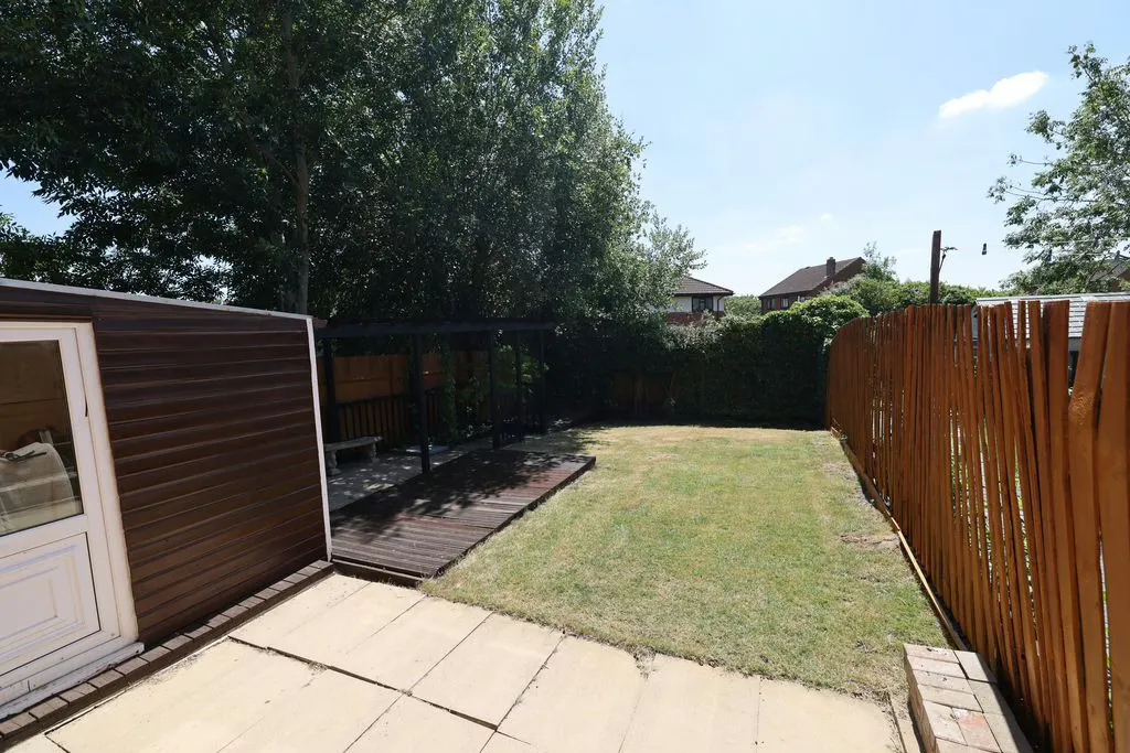 Dunchurch Dale, Walnut Tree, Milton Keynes, Buckinghamshire, MK7 7BU, photo 16