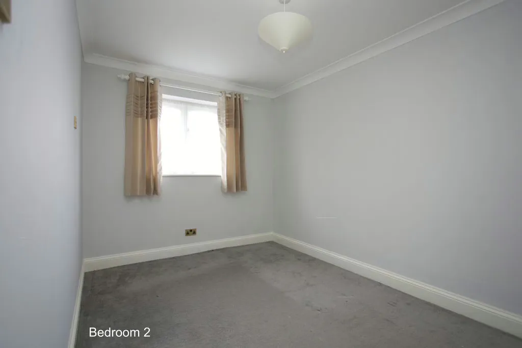 Dunchurch Dale, Walnut Tree, Milton Keynes, Buckinghamshire, MK7 7BU, photo 13