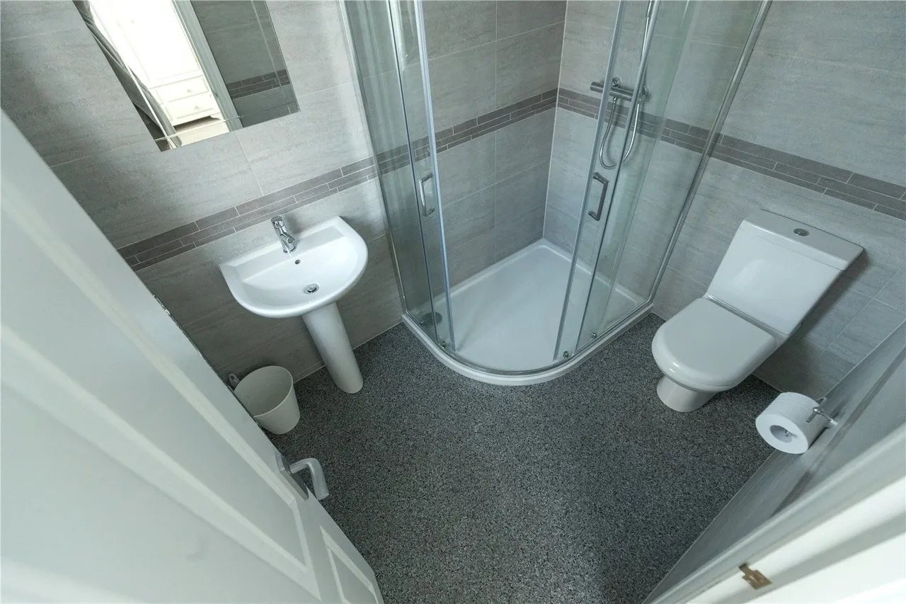 Pagehurst Road, CR0, photo 13