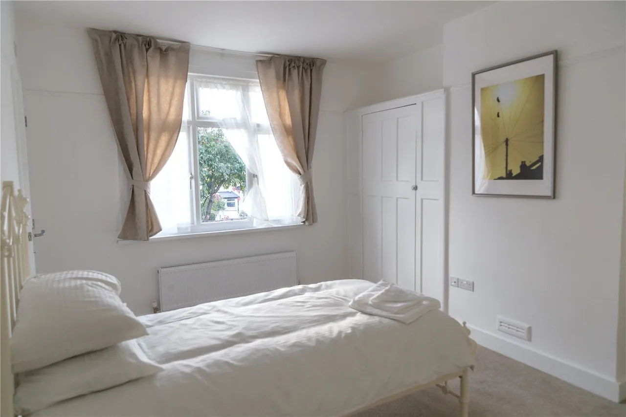 Pagehurst Road, CR0, photo 26