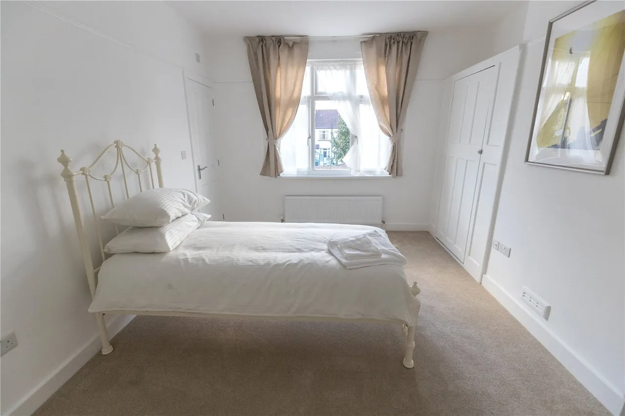 Pagehurst Road, CR0, photo 17