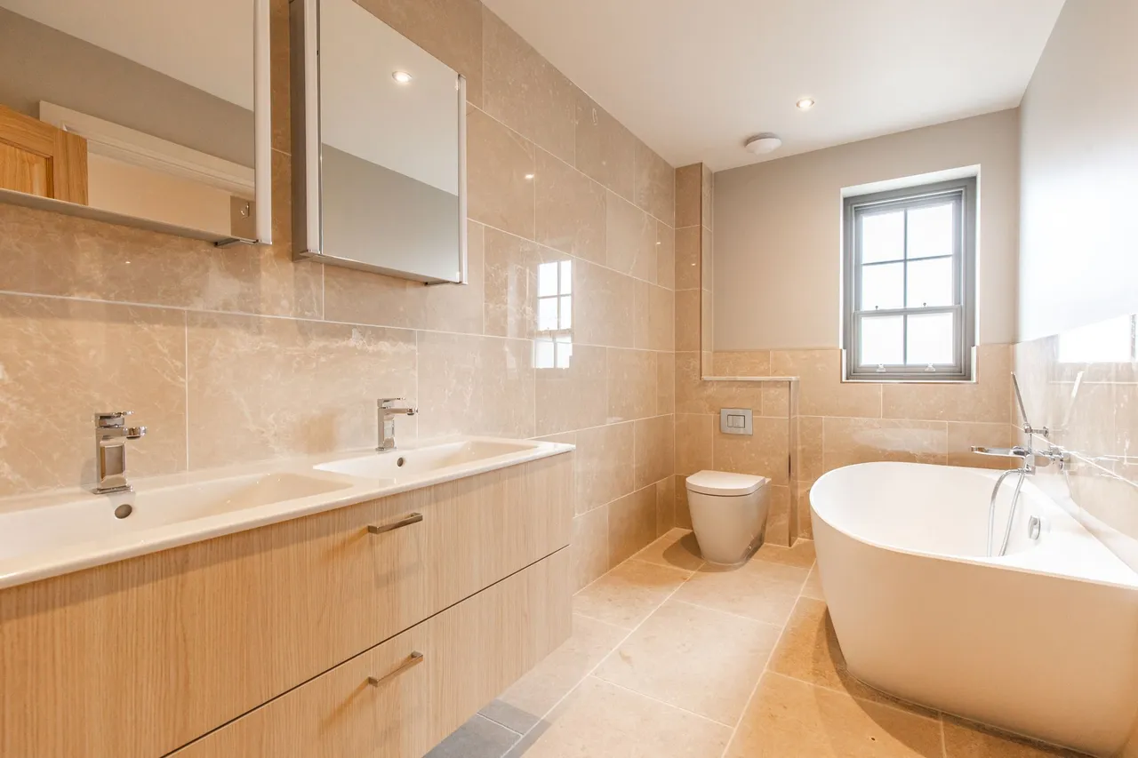 An Exceptional Detached Home at Four, photo 15