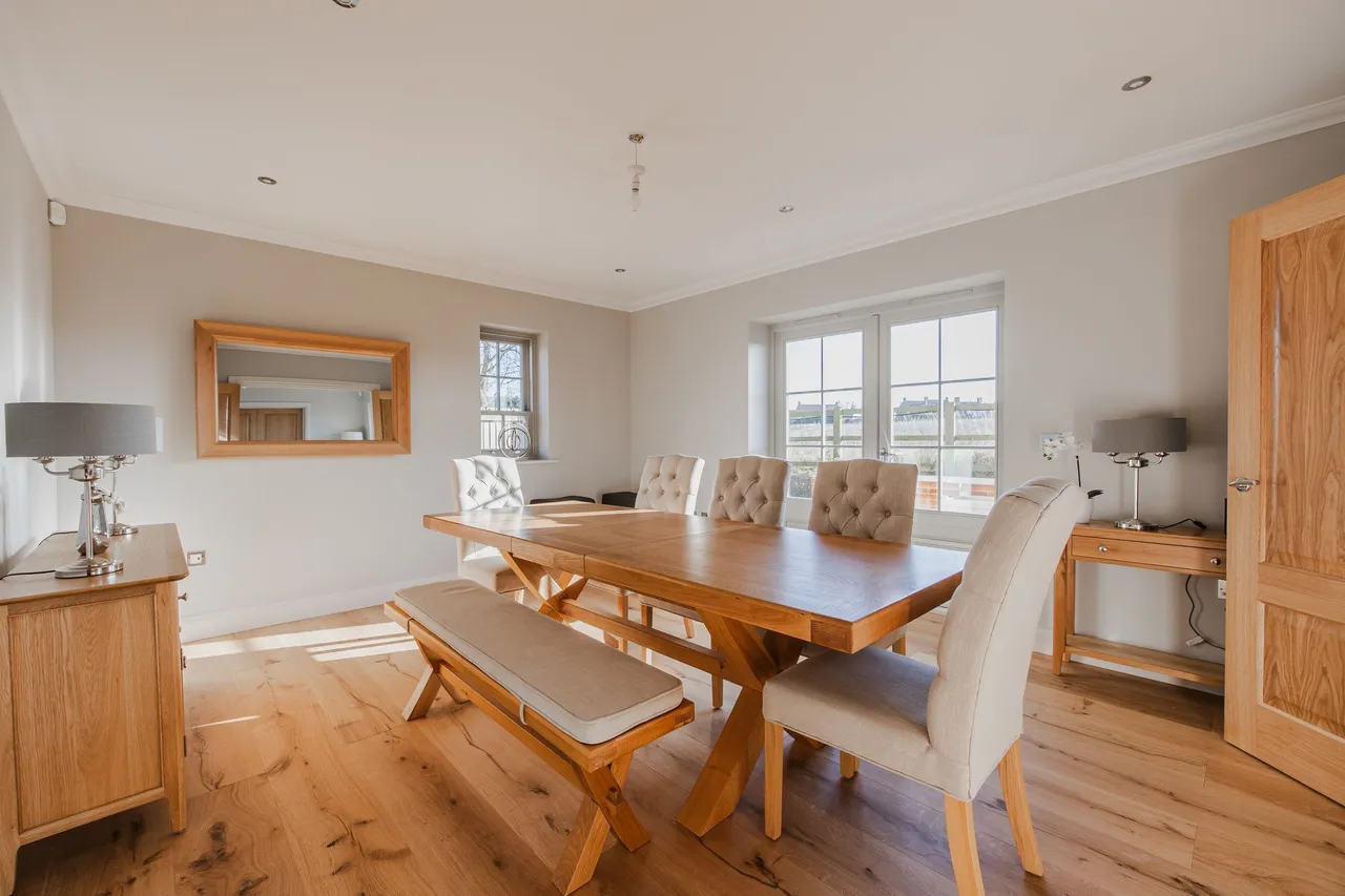An Exceptional Detached Home at Four, photo 8