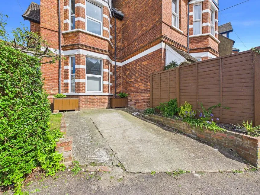 Radnor Park Road, Folkestone, Kent, CT19, photo 8