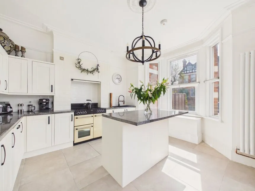 Radnor Park Road, Folkestone, Kent, CT19, photo 4