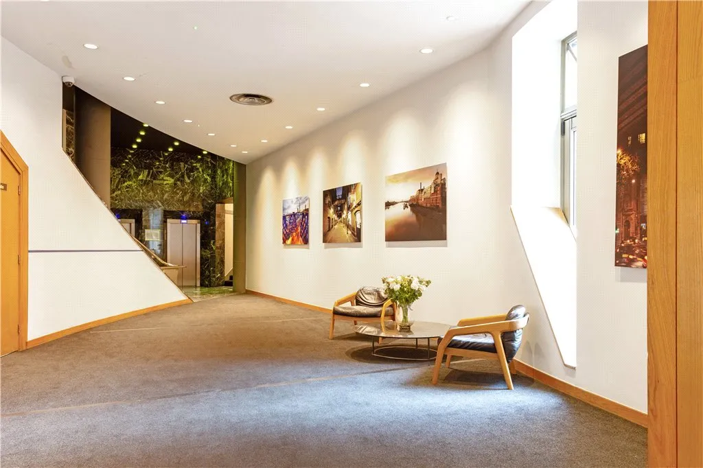 Apartment for sale in Queen Elizabeth Street, London, SE1, photo 33