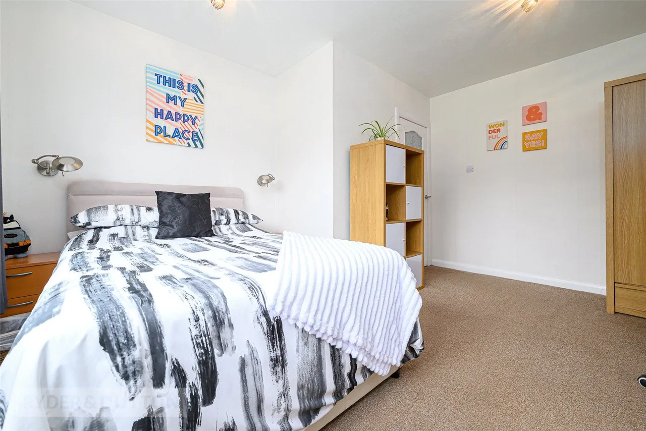Lea Drive, Shepley, HD8, photo 21