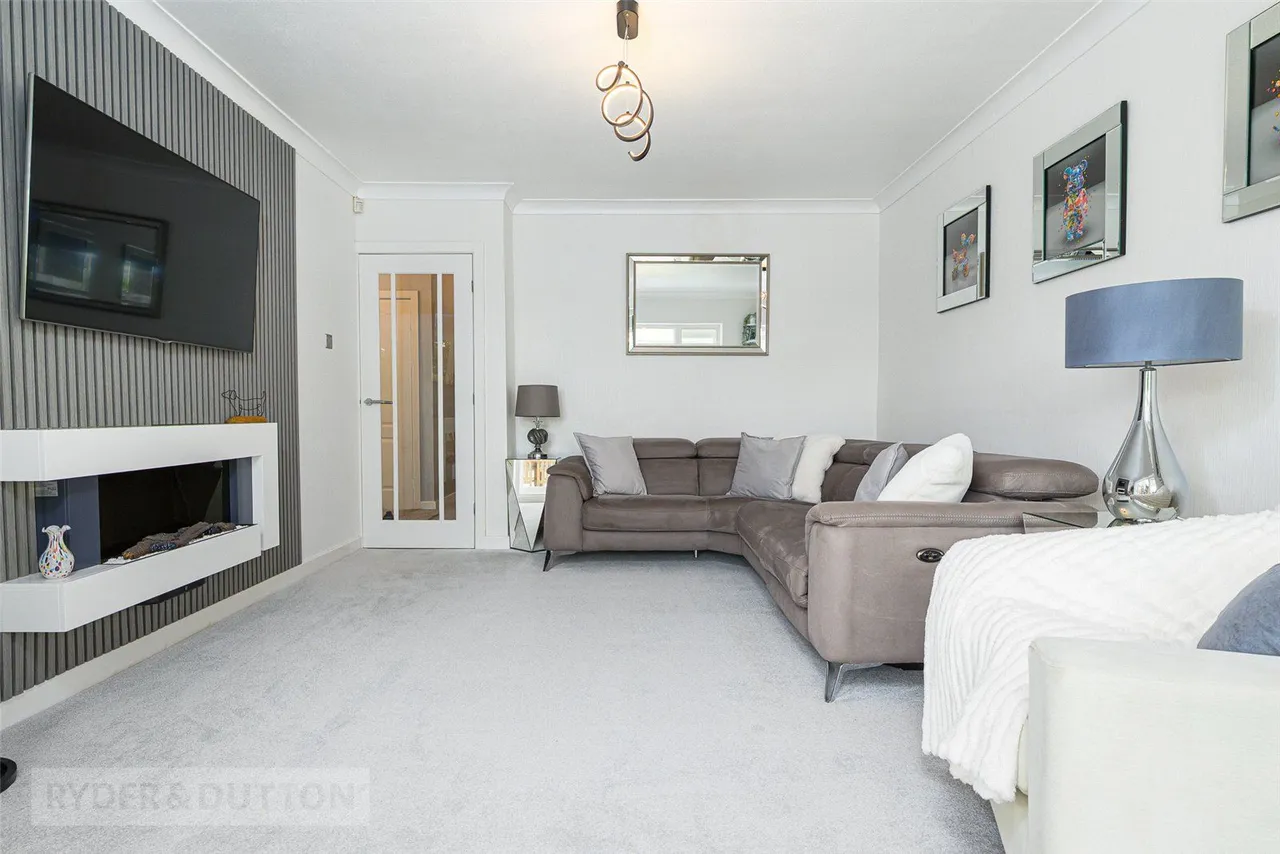 Lea Drive, Shepley, HD8, photo 10