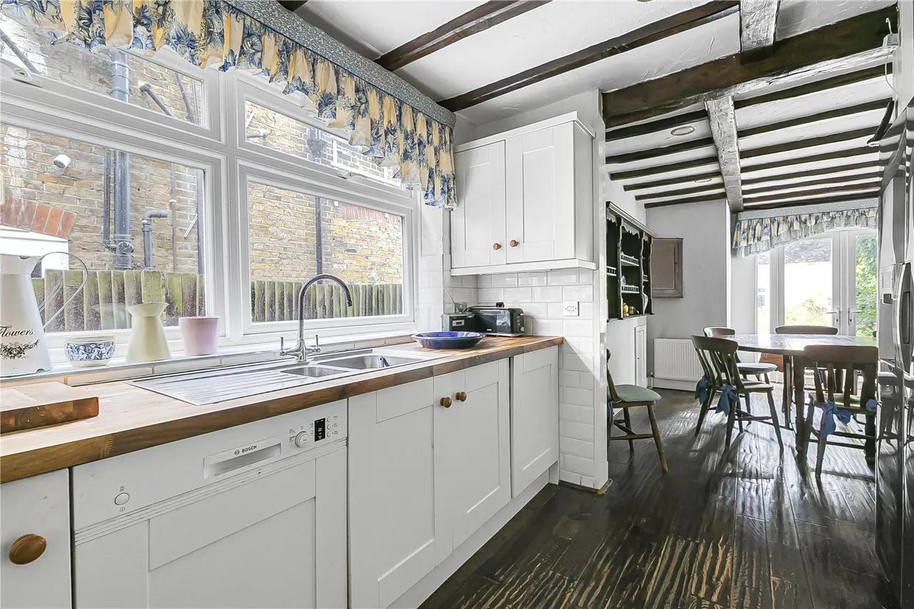 Wellington Road, Enfield, EN1 2PH, photo 12