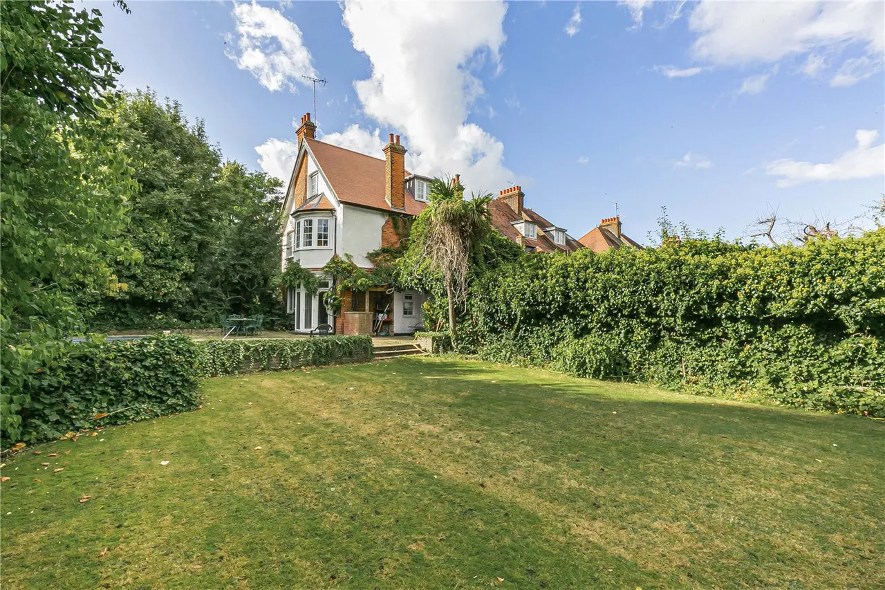 Wellington Road, Enfield, EN1 2PH, photo 25