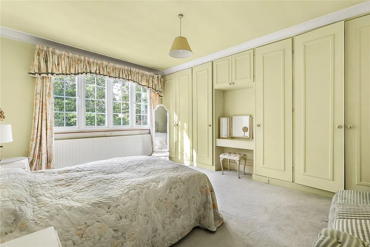 Wellington Road, Enfield, EN1 2PH, photo 16