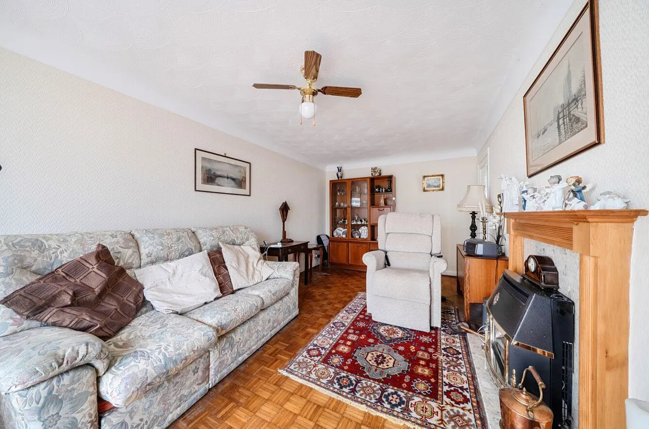 Woodcock Gardens, Warminster, BA12, photo 8