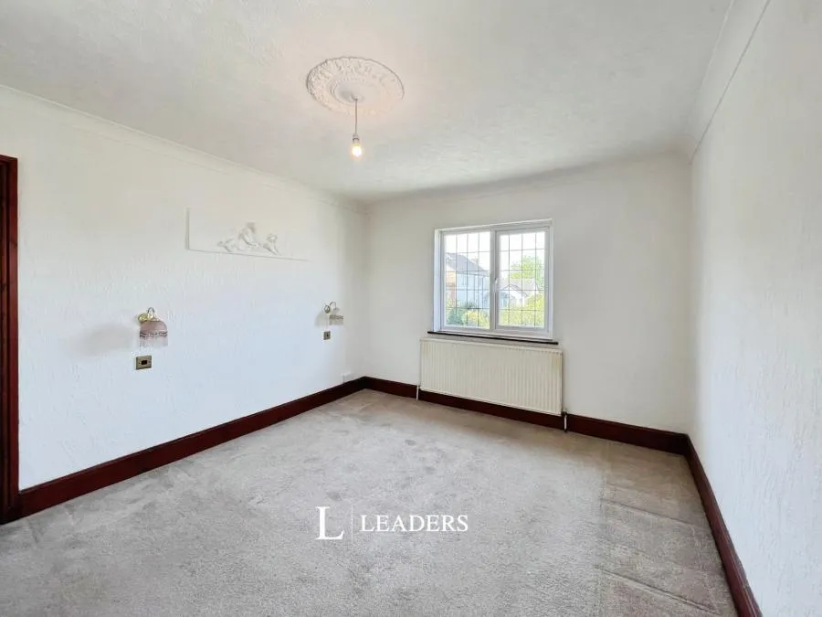 Cowper Road, Woodthorpe, NG5, photo 12