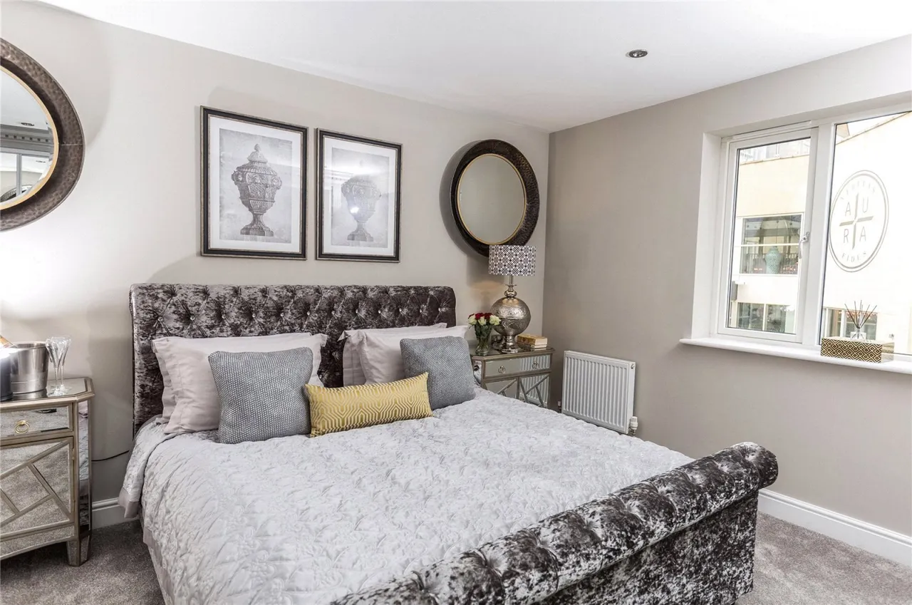 Stratton Place, Stratton, GL7, photo 2