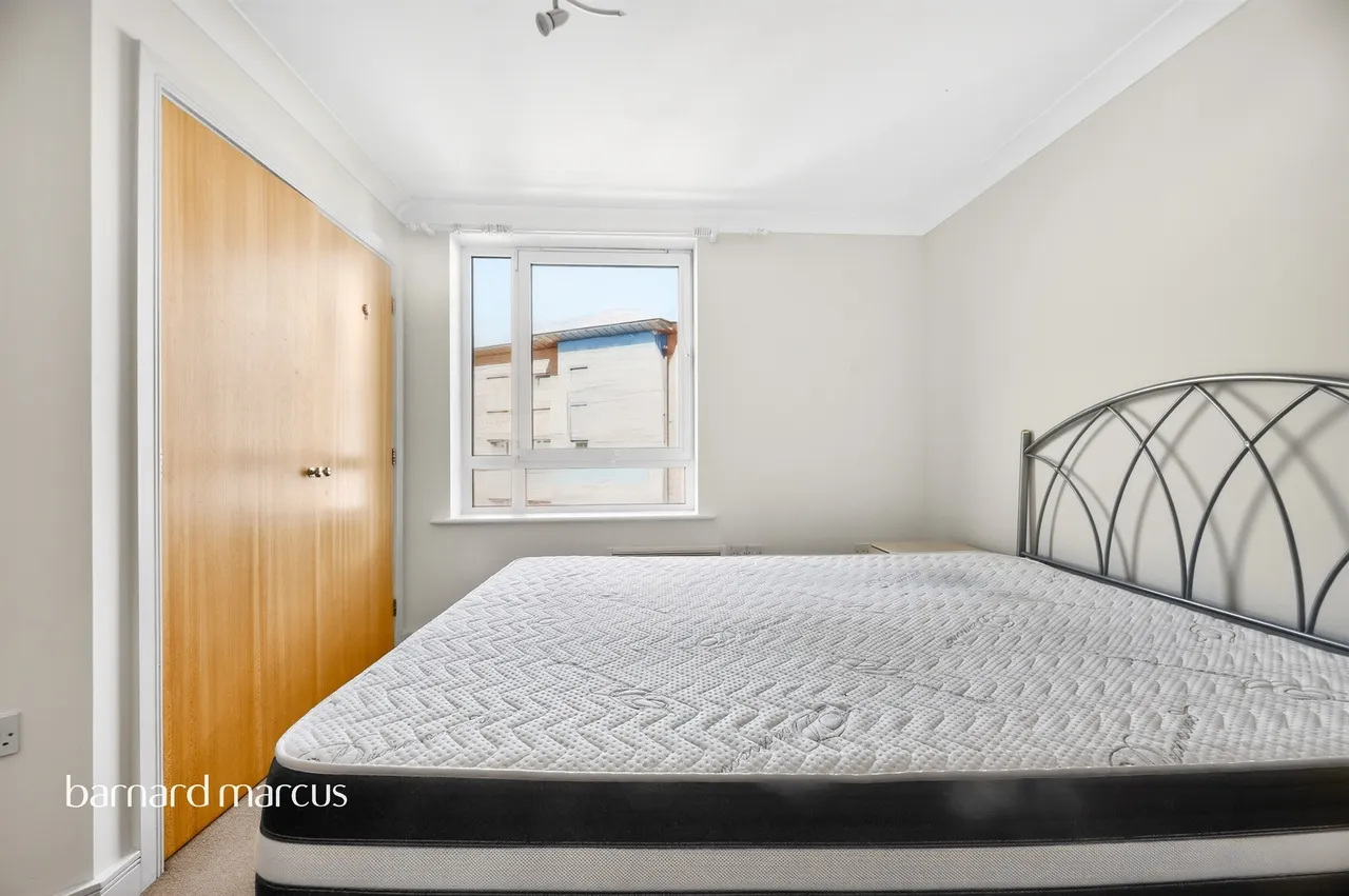 Cleeve Way, Sutton, SM1, photo 13