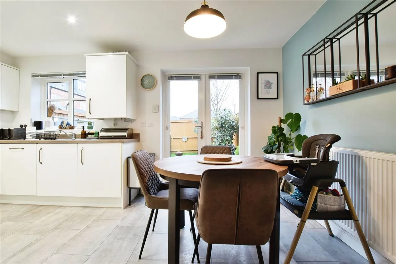 Baskerville Road, Altrincham, WA14, photo 2
