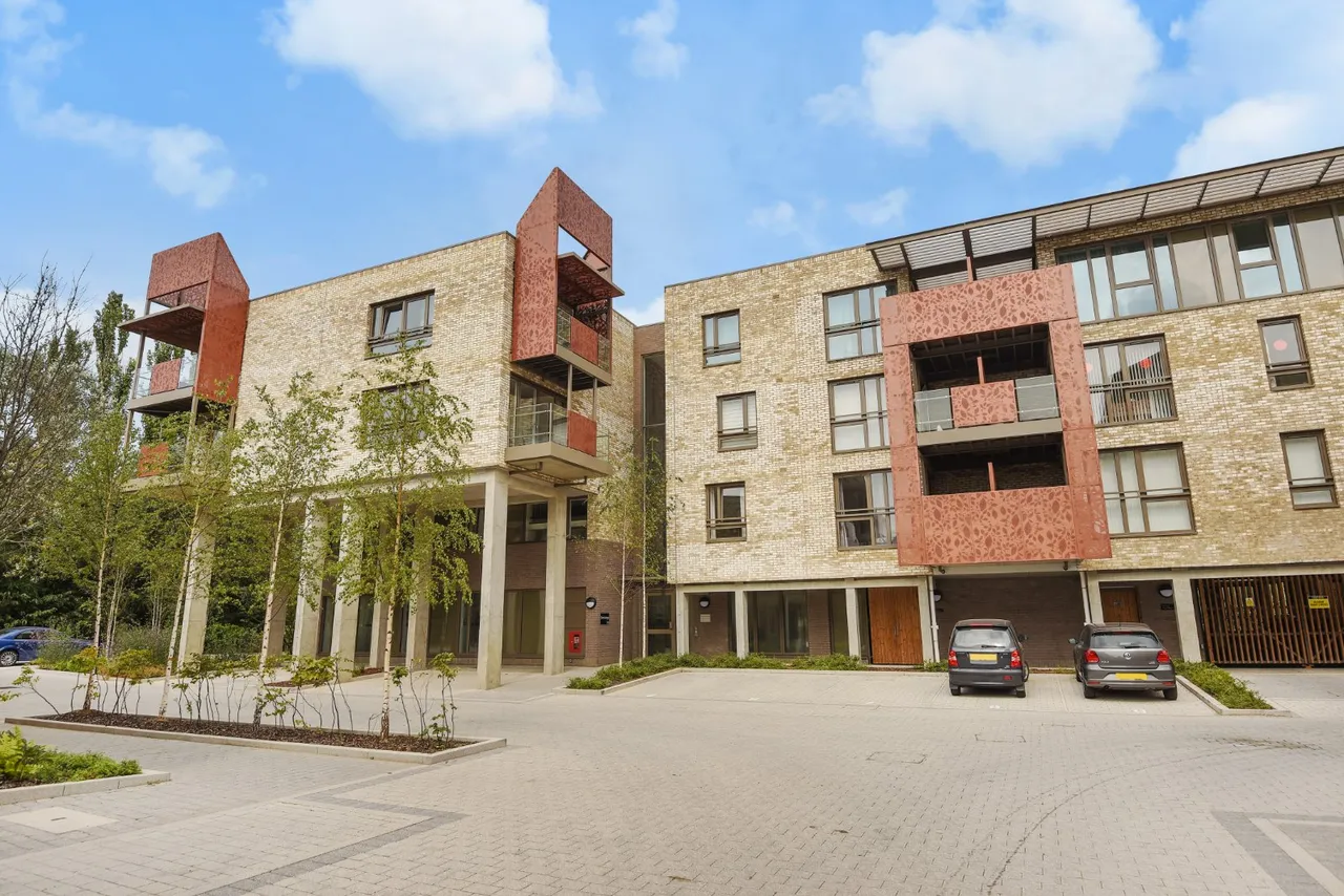 Blondin Way, Surrey Quays, London, SE16, photo 8