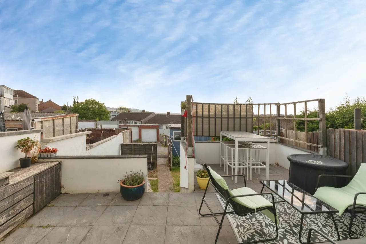 Novers Park Drive, BRISTOL, Avon, BS4, photo 16